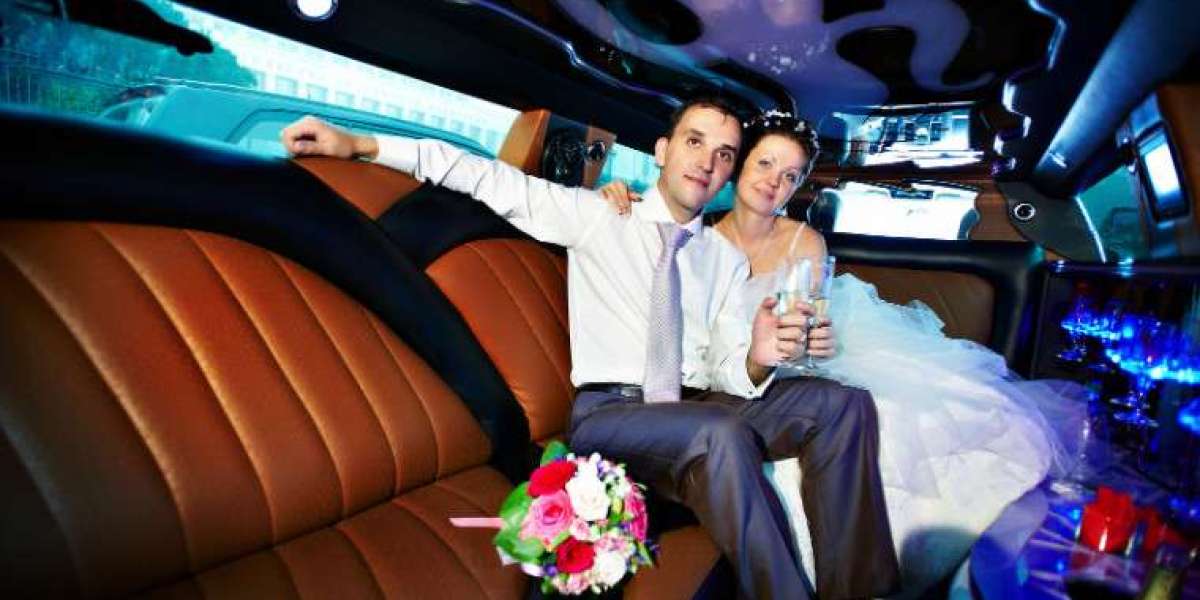 Why Choose a Wedding Limo Bus Service in DC for Your Big Day