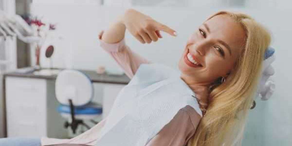 Dentist-Supervised Teeth Whitening in Nottingham