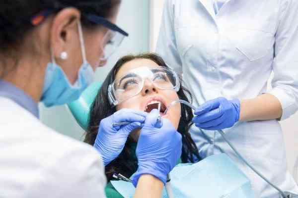 emergency dentist in Bootle