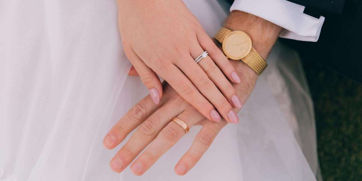 From Budget Brides to Maximalist Moms: How Indian Women Choose Lab Grown Solitaire Rings Today