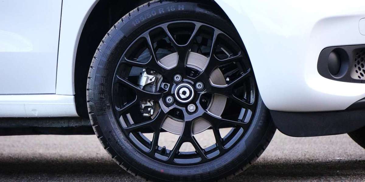 How a Trusted Garage in Dubai Handles Modern Car Repairs